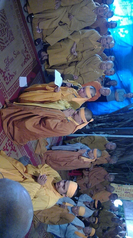 Lễ truy niệm và di quan cố HT.Thích Quảng Tuệ ảnh 1 co ht3.jpg