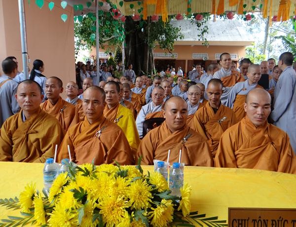 Lễ Đại tường, khánh tạ bảo tháp NT.Hải Triều Âm ảnh 5 ldong 3.jpg