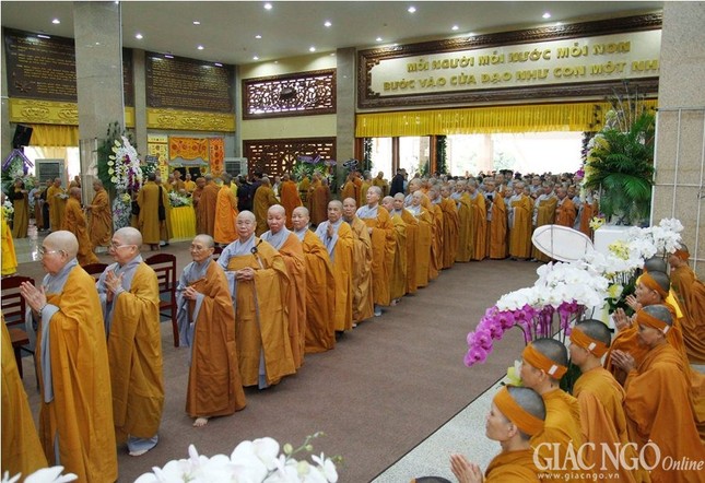 Giáo hội PGVN viếng tang cố Đại lão HT.Thích Giác Nhiên ảnh 29 AAAAA (13).jpg