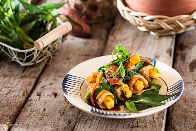 Đậu hủ kho rau răm ảnh 1 dau hu.jpg