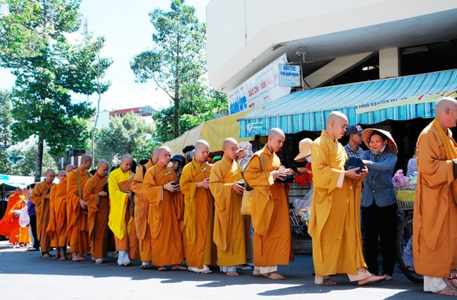 Kiên Giang: Lễ đặt bát khai mạc lễ hội Vu lan ảnh 3 ktvl-9.jpg