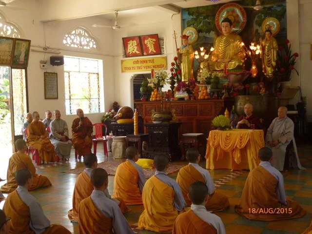 Ni sư Chủ tịch Sakyadhita thăm các chùa ở VN ảnh 2 NV THIEN HOA.jpg