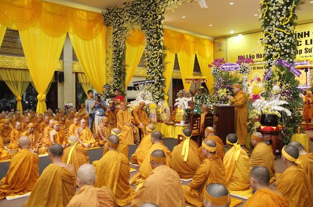 Hệ phái Khất sĩ tổ chức lễ tưởng niệm Pháp sư ảnh 10 1 phap su 10.jpg