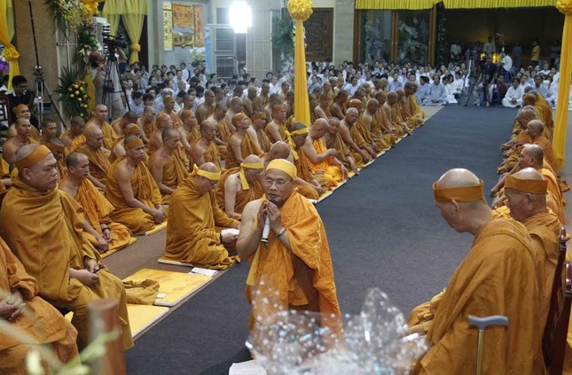 Hệ phái Khất sĩ tổ chức lễ tưởng niệm Pháp sư ảnh 15 1 phap su 15.jpg