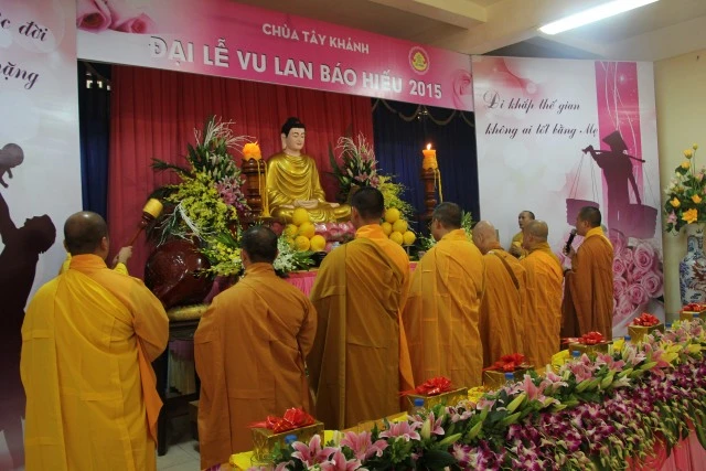 Lễ Vu lan tại chùa Hưng Long và chùa Tây Khánh ảnh 3 IMG_4687.jpg