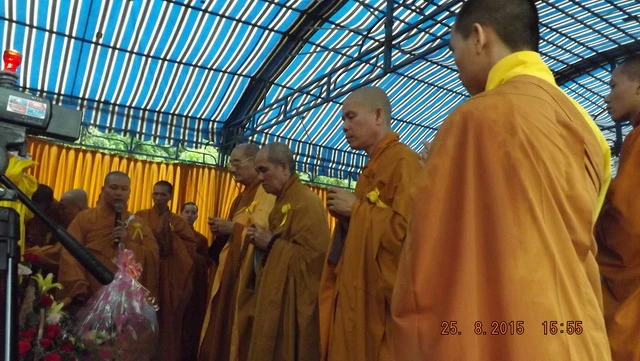 a76 (Tung kinh vu lan).jpg