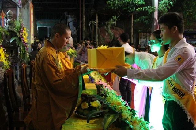 Đại lễ Vu lan báo hiếu nơi biên cương Tổ quốc ảnh 4 lcai 8.jpg