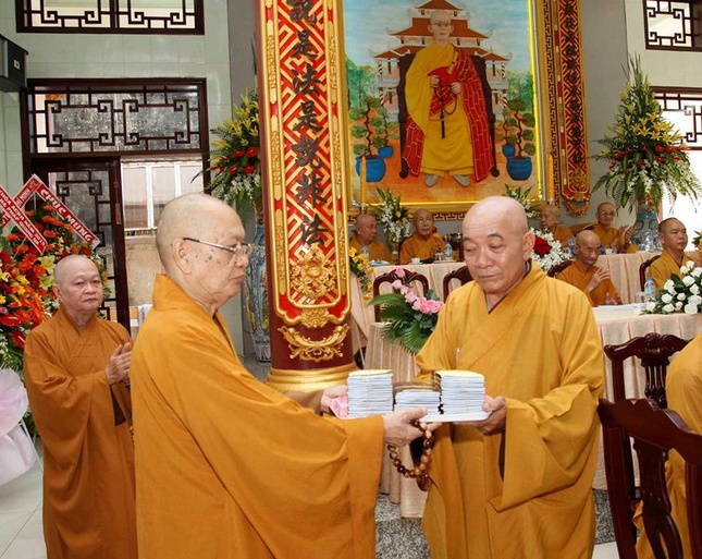 TP.HCM: PG Q.8 bế giảng an cư cho chư Ni ảnh 4 vg02.jpg