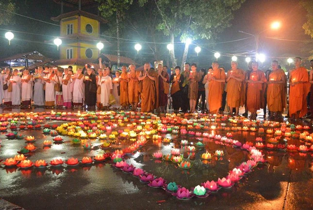 Tin tổng hợp: Các chùa ở các nơi tổ chức lễ Vu lan ảnh 6 DSC_0046.JPG