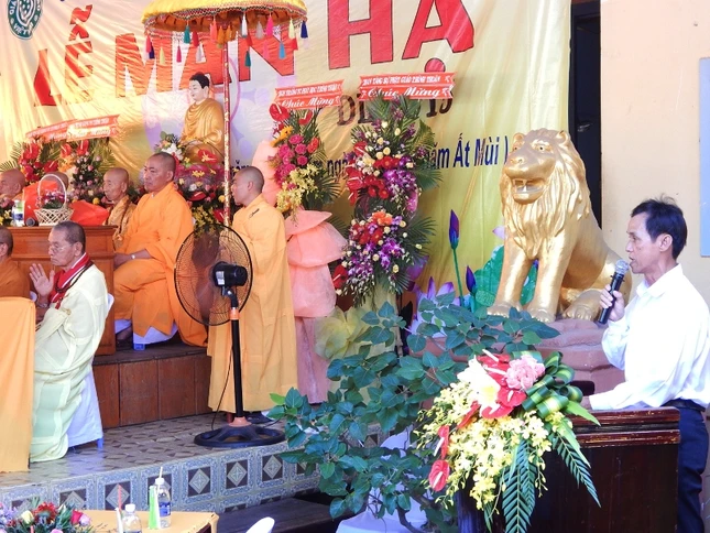 PG Bình Thuận tổ chức bế giảng khóa an cư PL.2559 ảnh 6 ong Truong Van Thu - Tm UBMTTQVN Tinh phat bieu.jpg