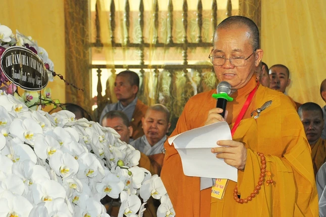 Long An: Lễ truy niệm, di quan cố HT.Thích Tắc Ngộ ảnh 4 DSC_4363.JPG