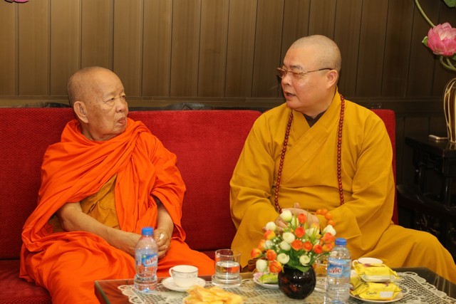 Đoàn Phật giáo Lào làm việc với T.Ư GHPGVN ảnh 2 lao 2.jpg