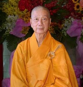 Tăng Ni sinh khóa XI sẽ nội trú trước mùa an cư năm tới ảnh 1 1 hthuong 1.jpg