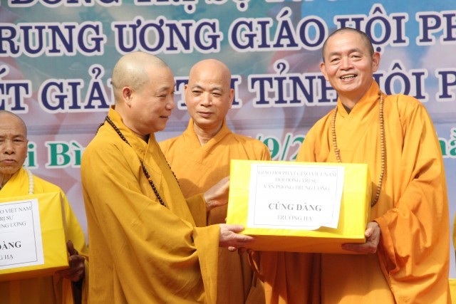Sách tấn hơn 400 hành giả an cư tại Thái Bình ảnh 1 IMG_6261.jpg