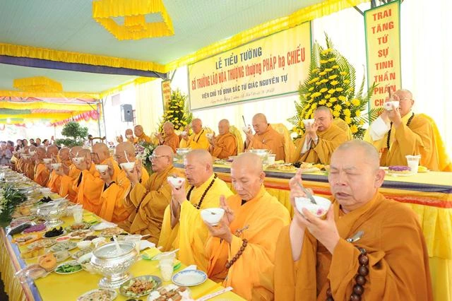 Lâm Đồng: Lễ tiểu tường cố HT.Thích Pháp Chiếu ảnh 4 ld 5.jpg