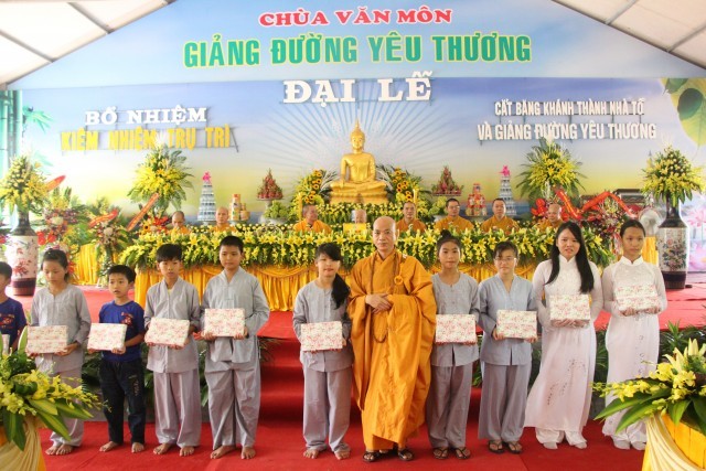 Khánh thành và bổ nhiệm trụ trì chùa Văn Môn ảnh 2 tbinh 3.jpg