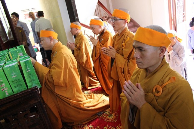 TP.HCM: Lễ tiểu tường cố HT.Thích Như Thọ ảnh 3 4bd.jpg