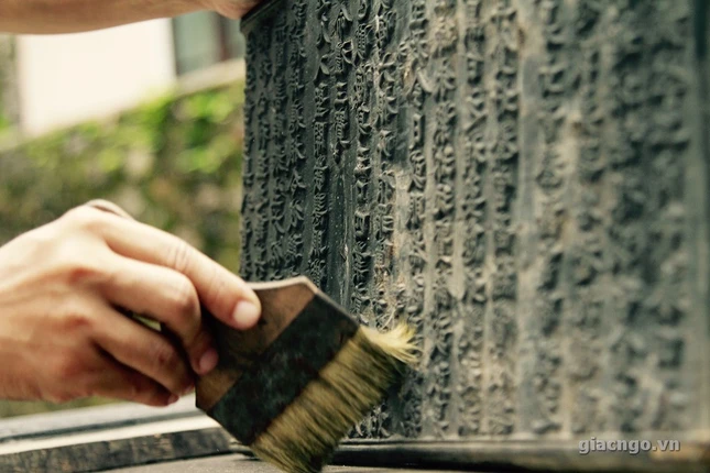 Còn bao nhiêu di sản đang bị quên lãng? ảnh 1 moc ban Hue.jpg