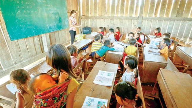 Trung thu, nghĩ về việc chăm lo cho trẻ em ảnh 1 Anh Cau chuyen trong tuan.jpg