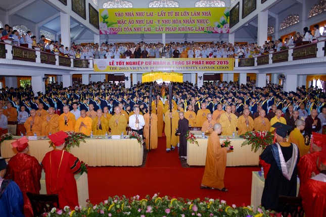 Le Tot Nghiep (1).JPG