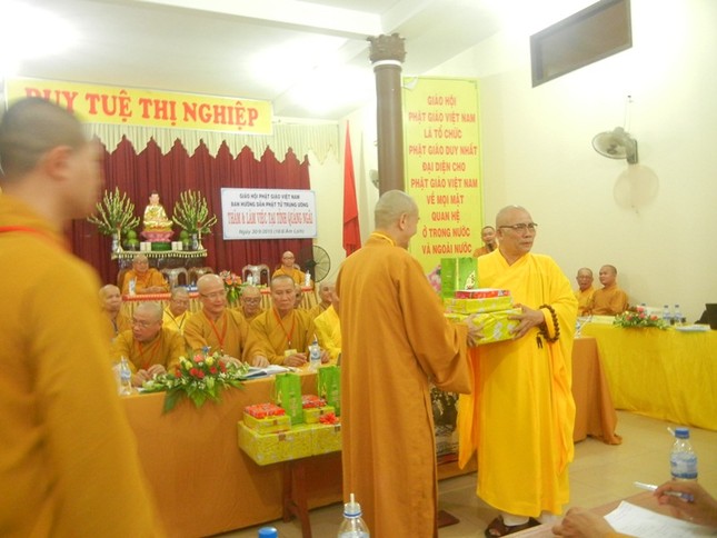Ban Hướng dẫn Phật tử T.Ư làm việc tại Quảng Ngãi ảnh 3 DSCN0307.jpg