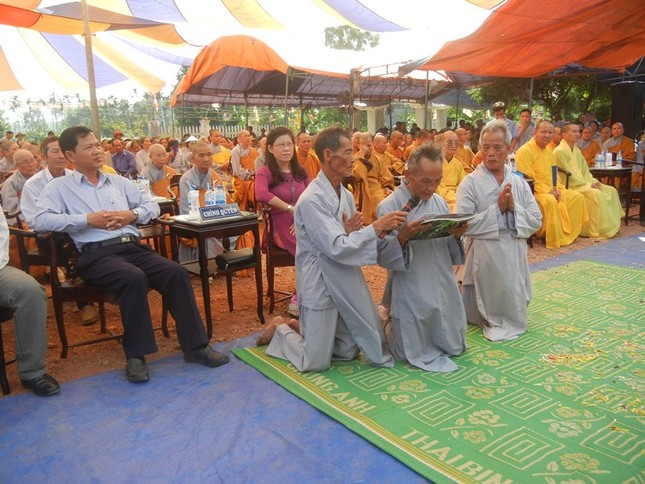 Quảng Ngãi: Lễ bổ nhiệm trụ trì chùa An Long ảnh 3 DSCN0336.jpg