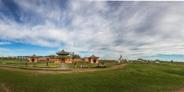 Erdene Zuu: Tu viện Phật giáo cổ xưa ở Mông Cổ ảnh 1 ns11.jpg