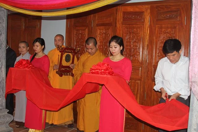 Ninh Bình: Lễ lạc thành Tổ đường chùa Yên Phong ảnh 1 nbinh 1.JPG