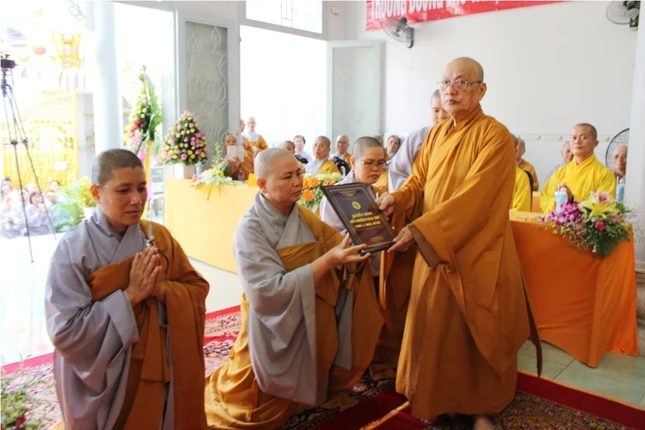 TP.HCM: Bổ nhiệm trụ trì chùa Hoa Đàm (Q.8) ảnh 3 2hd.jpg