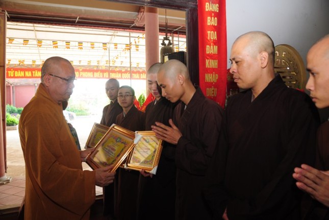 Trường Trung cấp Phật học Hải Dương khai giảng ảnh 3 hai duong 2.jpg
