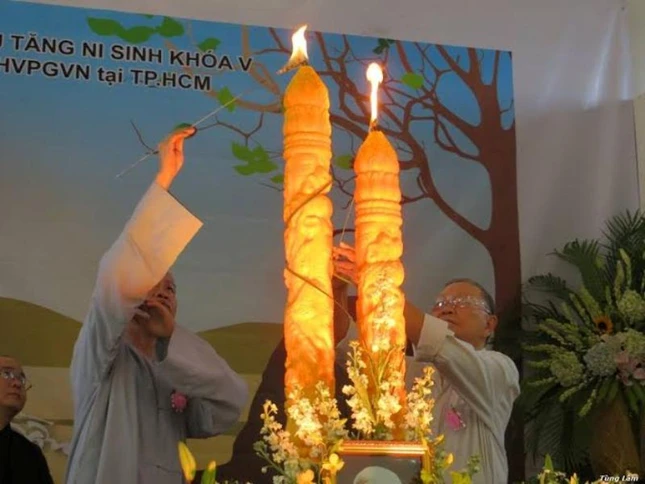 Cựu Tăng Ni sinh khóa V họp mặt nhân ngày Nhà giáo ảnh 1 ttri2.jpg