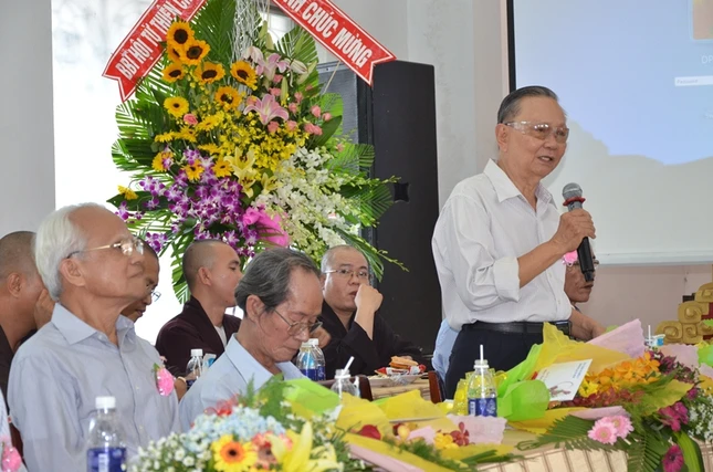 Cựu Tăng Ni sinh khóa V họp mặt nhân ngày Nhà giáo ảnh 2 ttri5.JPG