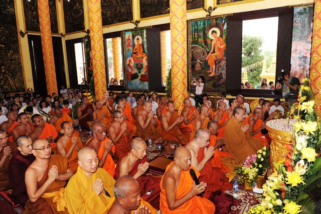 Hà Nội: Lễ dâng y Kathina tại chùa Khleang ảnh 8 a hn 6.jpg