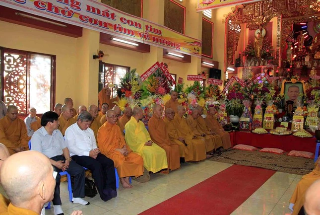 TP.HCM: Lễ huý kỵ lần thứ 27 HT.Thích Từ Hạnh ảnh 3 _MG_9989.JPG