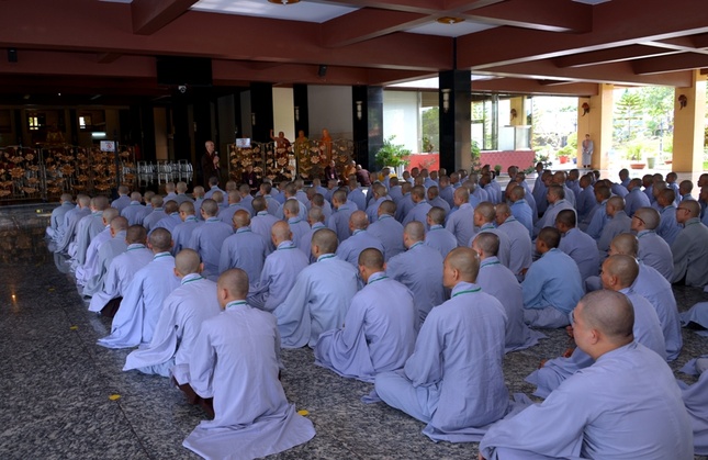 Gioi truong Hue Nghiem -Chieu 28-11-2015 (1).JPG