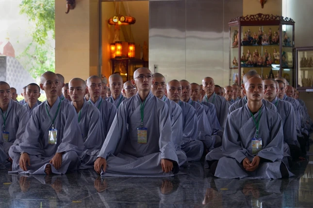 Gioi truong Hue Nghiem -Chieu 28-11-2015 (3).JPG