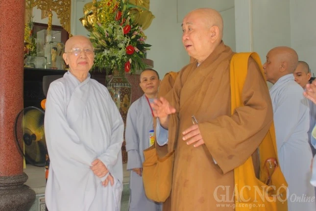 Tại Kim Sơn & Huê Lâm, giới tử đã nhập giới trường ảnh 19 HUE LAM.11.JPG