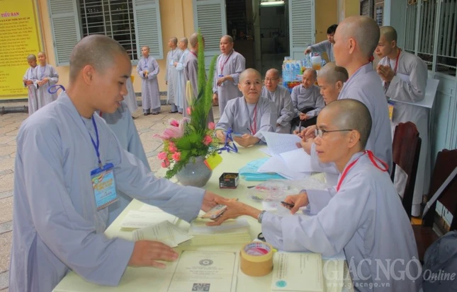 Tại Kim Sơn & Huê Lâm, giới tử đã nhập giới trường ảnh 12 HUE LAM.3.JPG