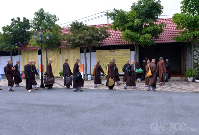 Nhap gioi truong Hue Nghiem (10).JPG