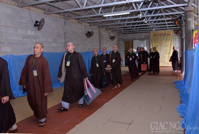 Nhap gioi truong Hue Nghiem (11).JPG