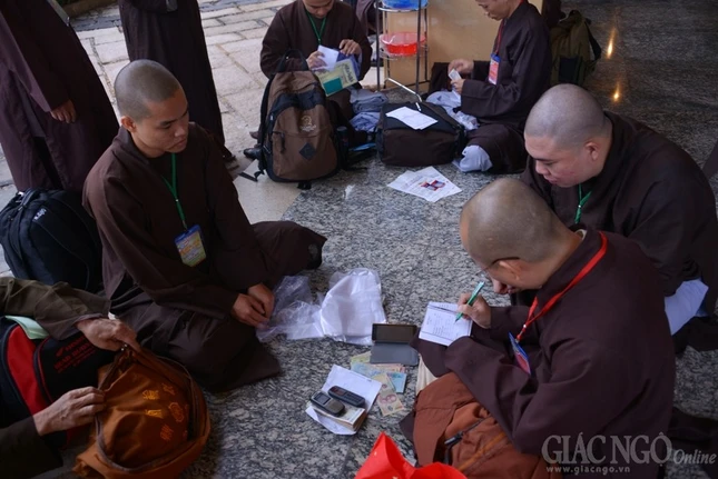 Nhap gioi truong Hue Nghiem (2).JPG