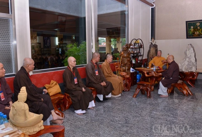 Nhap gioi truong Hue Nghiem (3).JPG