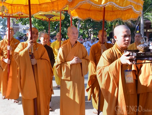 Co Phat khat thuc (5).JPG