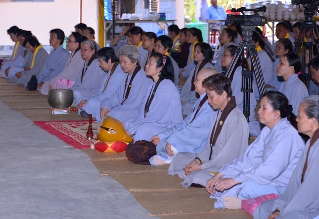 Khoa tu ngay 13-12 (3).JPG