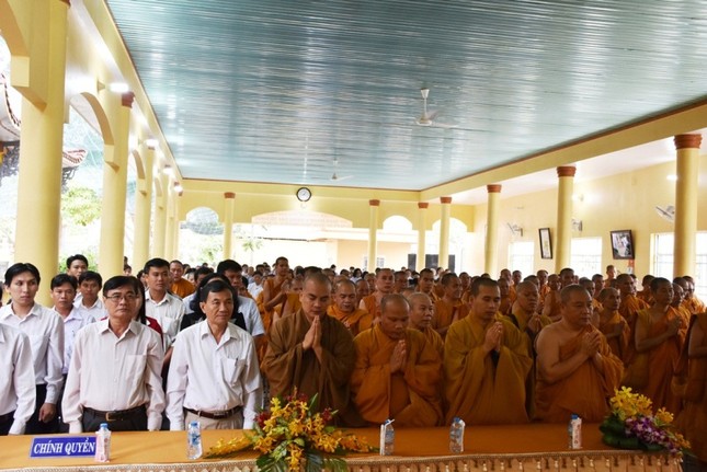 Bế mạc khóa tu truyền thống hệ phái Khất sĩ lần thứ 18 ảnh 4 DSC_0378.jpg