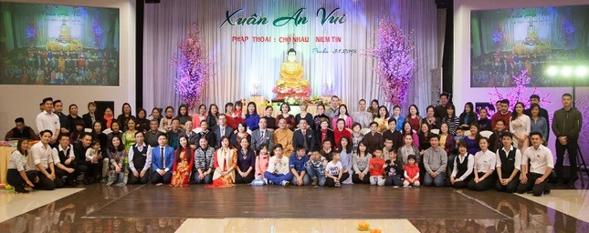 Phật tử CH Séc đón mừng năm mới ảnh 1 IMG_0752.jpg