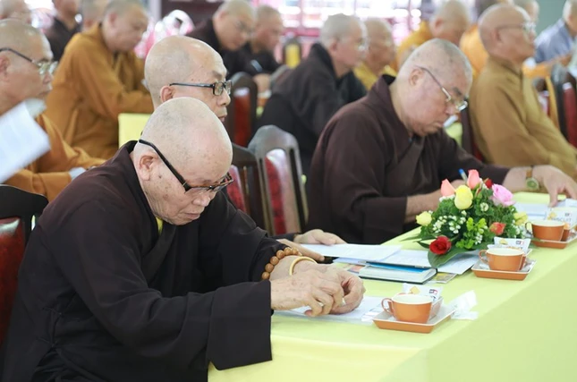 Năm 2015, nhiều thông tư về Tăng sự được ban hành ảnh 6 H6.JPG