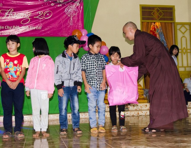Kết nối yêu thương với trẻ em Gia Lai ảnh 1 ketnoi3.jpg