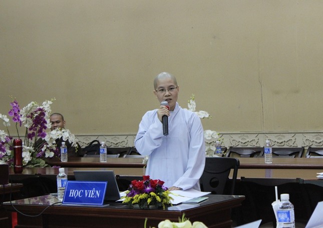 Học viện PGVN tiếp tục tổ chức bảo vệ luận văn ảnh 1 2bv.jpg