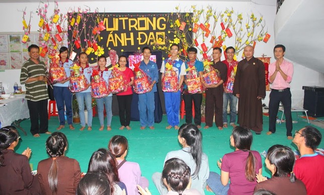 vui trong anh dao.jpg